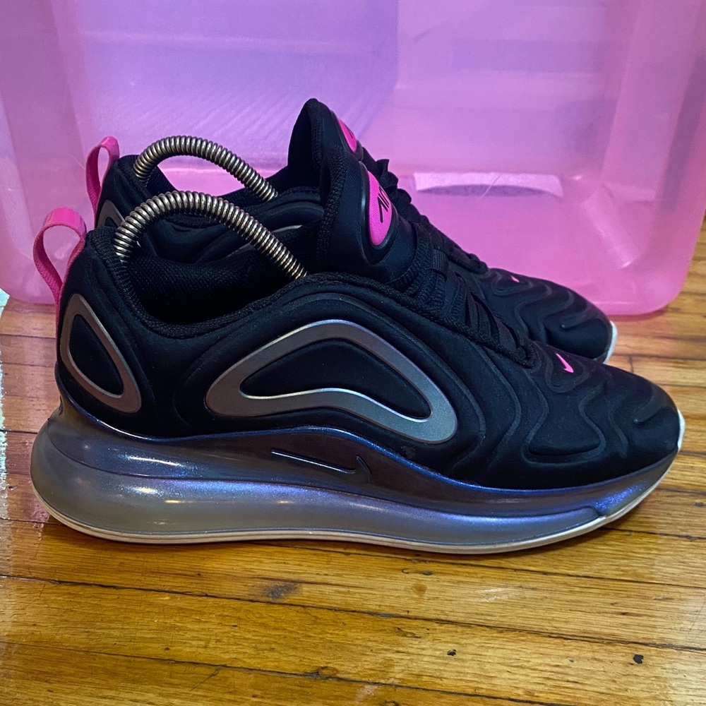 Nike 720’s